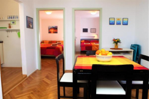 Spacious Piran Central Apartment for 5 Pax BG